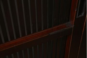 アンティーク建具　明治期　味わいのある木肌が魅力の格子戸2枚セット(引き戸、建具)(R-038212)