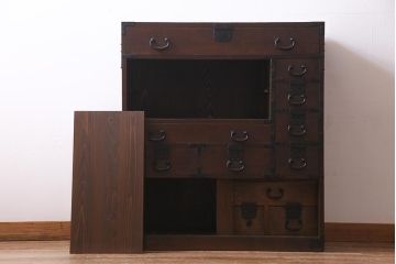アンティーク家具　和製アンティーク　古民具　ヒノキ材　隠し付き!すっきりとした佇まいが魅力の関西帳場箪笥(時代箪笥、引き出し)(R-038219)
