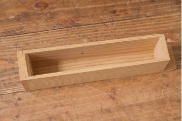 アンティーク家具　和製アンティーク　古民具　ヒノキ材　隠し付き!すっきりとした佇まいが魅力の関西帳場箪笥(時代箪笥、引き出し)(R-038219)