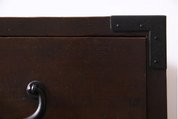アンティーク家具　和製アンティーク　古民具　ヒノキ材　隠し付き!すっきりとした佇まいが魅力の関西帳場箪笥(時代箪笥、引き出し)(R-038219)