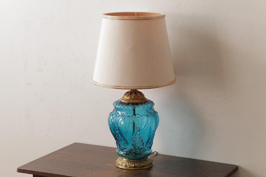 アンティーク雑貨　フランスアンティーク　ブルーのガラスが美しいテーブルランプ(卓上ランプ、スタンドライト)(R-038223)