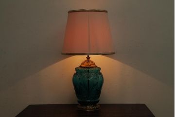 アンティーク雑貨　フランスアンティーク　ブルーのガラスが美しいテーブルランプ(卓上ランプ、スタンドライト)(R-038223)