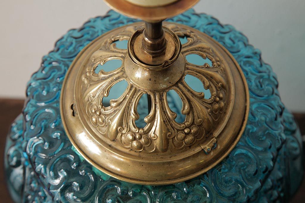 アンティーク雑貨　フランスアンティーク　ブルーのガラスが美しいテーブルランプ(卓上ランプ、スタンドライト)(R-038223)