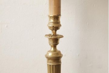 アンティーク照明　フランスアンティーク　真鍮製　上品なデザインのテーブルランプ(スタンドライト、卓上照明)(R-038224)