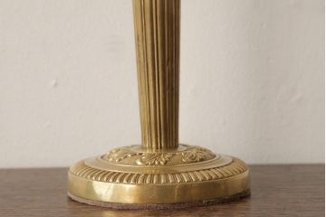 アンティーク照明　フランスアンティーク　真鍮製　上品なデザインのテーブルランプ(スタンドライト、卓上照明)(R-038224)