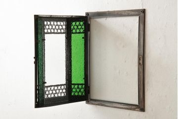 アンティーク雑貨　和製アンティーク　当時物色ガラス入り　レトロモダンな壁掛け照明カバー(ウォールランプカバー、門灯・玄関灯)(R-038225)