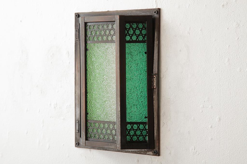 アンティーク雑貨　和製アンティーク　当時物色ガラス入り　レトロモダンな壁掛け照明カバー(ウォールランプカバー、門灯・玄関灯)(R-038225)