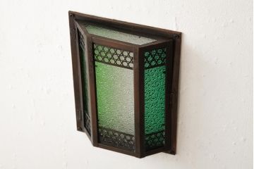 アンティーク雑貨　和製アンティーク　当時物色ガラス入り　レトロモダンな壁掛け照明カバー(ウォールランプカバー、門灯・玄関灯)(R-038225)