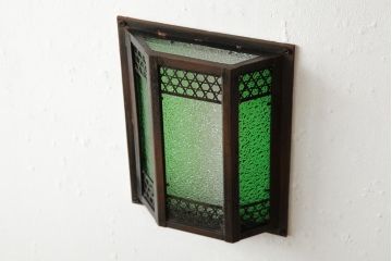 アンティーク雑貨　和製アンティーク　当時物色ガラス入り　レトロモダンな壁掛け照明カバー(ウォールランプカバー、門灯・玄関灯)(R-038226)