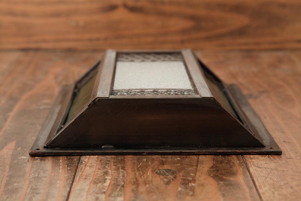 アンティーク雑貨　和製アンティーク　当時物色ガラス入り　レトロモダンな壁掛け照明カバー(ウォールランプカバー、門灯・玄関灯)(R-038226)