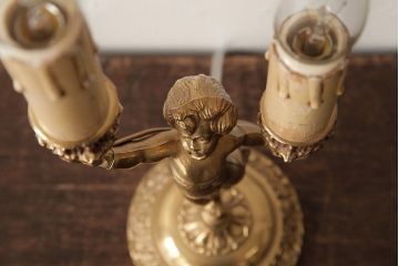 ヴィンテージ照明　フランスビンテージ　真鍮製　アンティークスタイルにおすすめのテーブルランプ(卓上ランプ、スタンドライト)(R-038228)