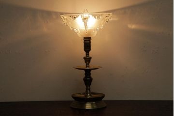 アンティーク照明　フランス　氷柱のような意匠が美しいガラスシェードのテーブルランプ(卓上ランプ、スタンドライト)(R-038230)