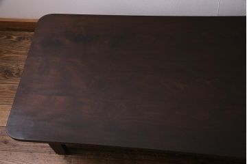 アンティーク家具　和製アンティーク　栃の木　重厚な雰囲気が魅力的なセンターテーブル(ローテーブル)(R-038234)