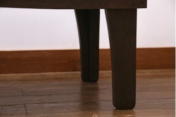 アンティーク家具　和製アンティーク　栃の木　重厚な雰囲気が魅力的なセンターテーブル(ローテーブル)(R-038234)