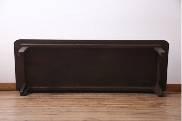 アンティーク家具　和製アンティーク　栃の木　重厚な雰囲気が魅力的なセンターテーブル(ローテーブル)(R-038234)