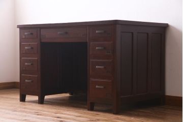 アンティーク家具　和製アンティーク　総ケヤキ材　レトロな雰囲気漂う両袖デスク(R-038235)