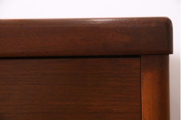 ヴィンテージ家具　イギリスビンテージ　Nathan(ネイサン)社　チークのお洒落なサイドボード(収納棚)(R-038236)