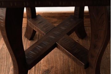 中古　伝統工芸　軽井沢彫り　桜の木の彫刻が印象的なダイニングチェア(椅子、イス)(R-038237)