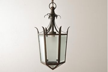 アンティーク照明　青銅製　重厚感のあるフレームのペンダントライト(天井照明)(R-038239)