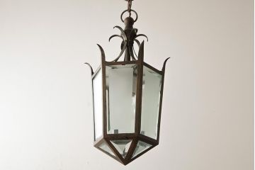 アンティーク照明　青銅製　重厚感のあるフレームのペンダントライト(天井照明)(R-038239)