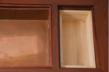 ビンテージ　総ケヤキ材　四尺　上品かつ重厚感漂う関西長火鉢(木製火鉢、囲炉裏)(R-038243)