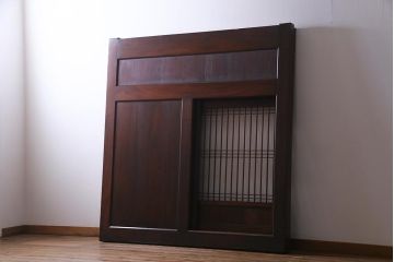 アンティーク建具　明治期　超ド級119kg!激レア品　 総ケヤキ材　くぐり戸が二重の珍しい極厚大戸(建具、蔵戸、引き戸、玄関戸)(R-038244)
