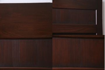 アンティーク建具　明治期　超ド級119kg!激レア品　 総ケヤキ材　くぐり戸が二重の珍しい極厚大戸(建具、蔵戸、引き戸、玄関戸)(R-038244)