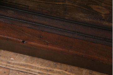 アンティーク建具　明治期　超ド級119kg!激レア品　 総ケヤキ材　くぐり戸が二重の珍しい極厚大戸(建具、蔵戸、引き戸、玄関戸)(R-038244)