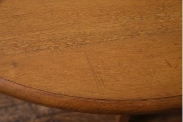 アンティーク家具　ナラ材　レトロなラウンドテーブル(コーヒーテーブル、カフェテーブル)(R-038250)