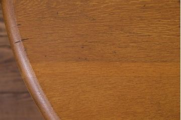 アンティーク家具　ナラ材　レトロなラウンドテーブル(コーヒーテーブル、カフェテーブル)(R-038250)