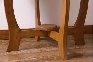 アンティーク家具　ナラ材　レトロなラウンドテーブル(コーヒーテーブル、カフェテーブル)(R-038250)