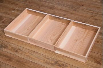 アンティーク家具　昭和初期　モールガラス　レトロな雰囲気のペイントがお洒落なサイドボード(収納棚、ガラス戸棚、キャビネット)(R-038251)