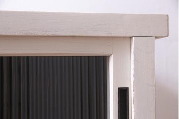 アンティーク家具　昭和初期　モールガラス　レトロな雰囲気のペイントがお洒落なサイドボード(収納棚、ガラス戸棚、キャビネット)(R-038251)