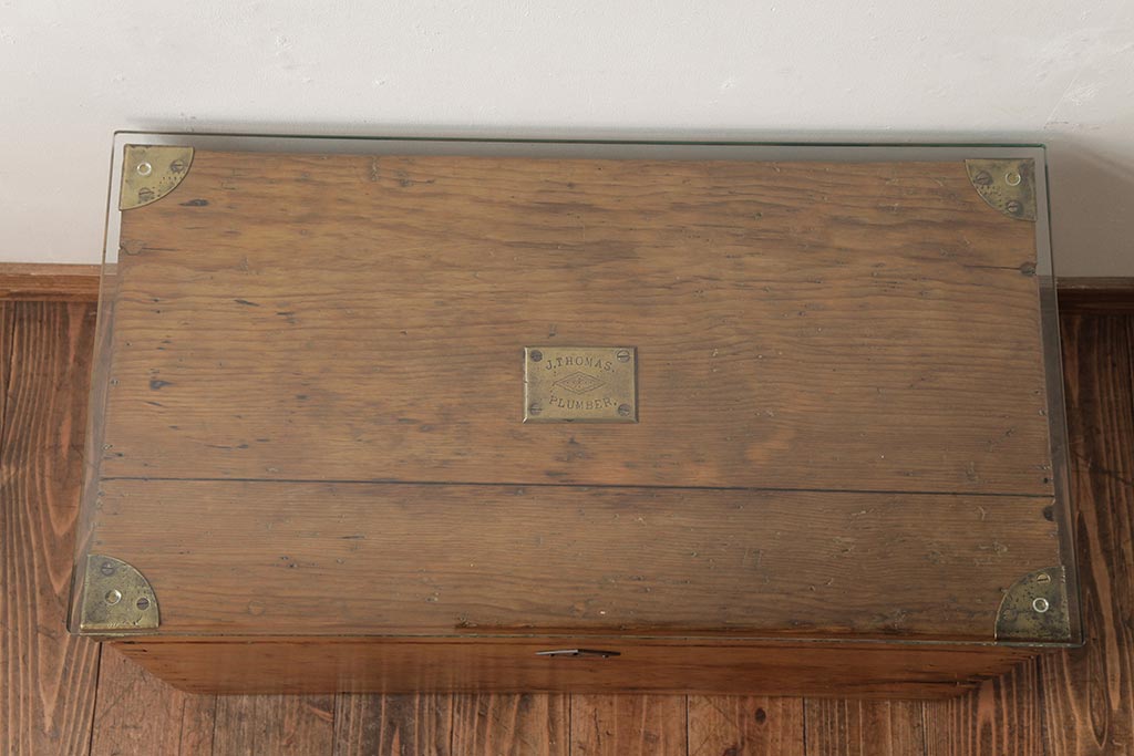 アンティーク家具　フランスアンティーク　パイン材　ブランケットボックスをリメイク!　木の風合いが味わい深いセンターテーブル(ローテーブル)(R-038253)