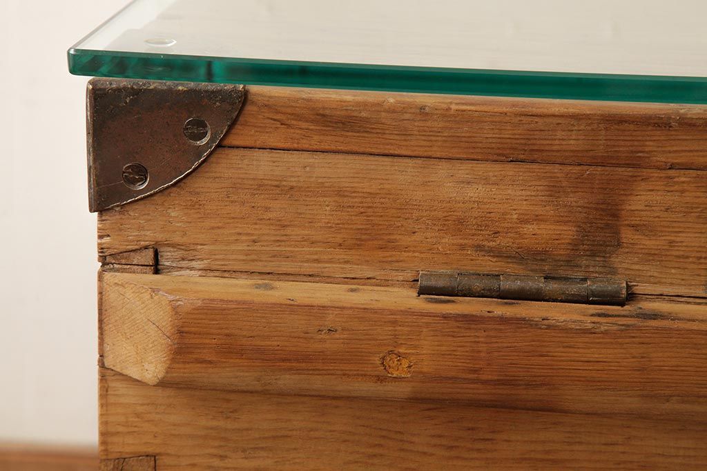 アンティーク家具　フランスアンティーク　パイン材　ブランケットボックスをリメイク!　木の風合いが味わい深いセンターテーブル(ローテーブル)(R-038253)