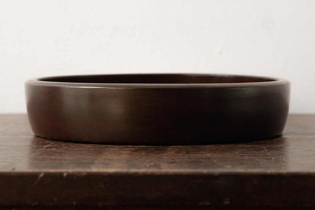 アンティーク雑貨　和製アンティーク　総ケヤキ材　なめらかで味のある丸盆(トレー、お盆)(R-038261)