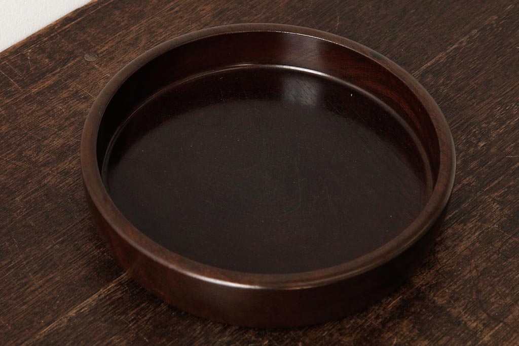 アンティーク雑貨　和製アンティーク　総ケヤキ材　なめらかで味のある丸盆(トレー、お盆)(R-038261)