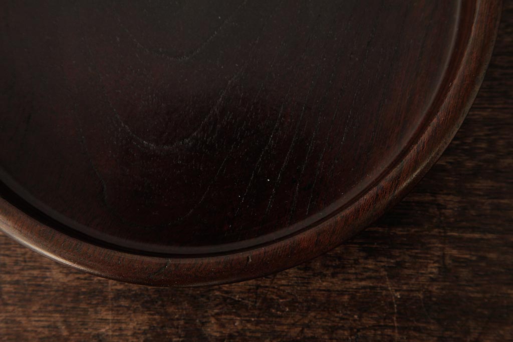 アンティーク雑貨　和製アンティーク　総ケヤキ材　なめらかで味のある丸盆(トレー、お盆)(R-038261)