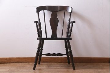 中古　北海道民芸家具　上品な雰囲気漂うアームチェア(ウィンザーチェア、ダイニングチェア、椅子、ウインザーチェア)(R-038272)