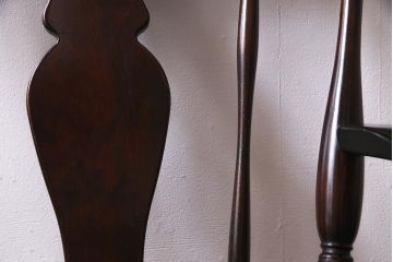 中古　北海道民芸家具　上品な雰囲気漂うアームチェア(ウィンザーチェア、ダイニングチェア、椅子、ウインザーチェア)(R-038273)