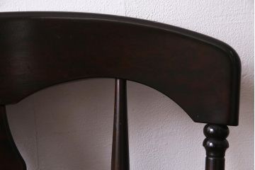 中古　北海道民芸家具　上品な雰囲気漂うアームチェア(ウィンザーチェア、ダイニングチェア、椅子、ウインザーチェア)(R-038274)