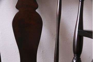 中古　北海道民芸家具　上品な雰囲気漂うアームチェア(ウィンザーチェア、ダイニングチェア、椅子、ウインザーチェア)(R-038274)