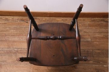 中古　北海道民芸家具　上品な雰囲気漂うアームチェア(ウィンザーチェア、ダイニングチェア、椅子、ウインザーチェア)(R-038274)