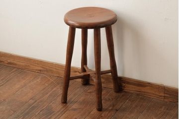 アンティーク家具　脚のシルエットが個性的な丸スツール(椅子、花台)(R-038283)