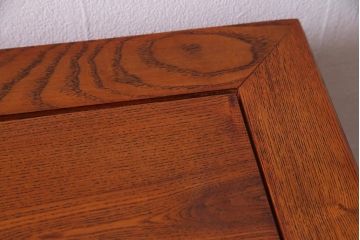 新古品　民芸家具　楡(ニレ)材総無垢　凛とした佇まいが趣ある水屋箪笥サイドボード(収納棚、下駄箱)(R-038290)