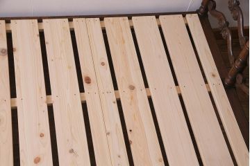アンティーク家具　フランスアンティーク　オーク材　印象的なデザインの木製ベッドフレーム(R-038293)