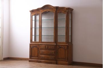 中古　DREXEL HERITAGE(ドレクセルヘリテイジ)　CHERBOURG(シェルブール)　キュリオケース(飾り棚、食器棚、キャビネット)(定価約150万円)