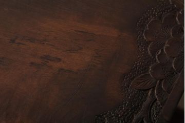 ビンテージ家具　伝統工芸　軽井沢彫り　桜の彫りが優美なチェスト(引き出し)(R-038297)