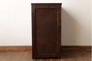 ビンテージ家具　伝統工芸　軽井沢彫り　桜の彫りが優美なチェスト(引き出し)(R-038297)