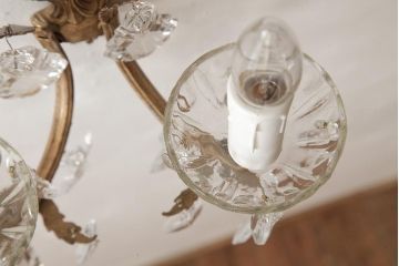 ヴィンテージ照明　フランスビンテージ　青銅製　ガラスドロップが可愛らしいウォールランプ(壁付けシャンデリア、壁掛け照明)(R-038301)